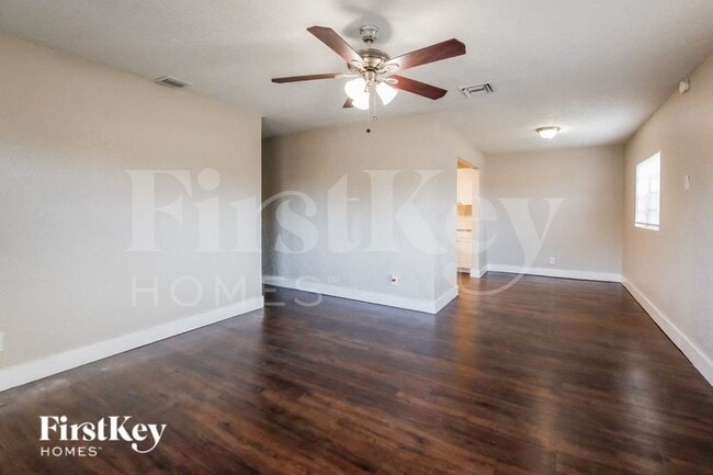 Foto del edificio - 2121 NW 28th Terrace