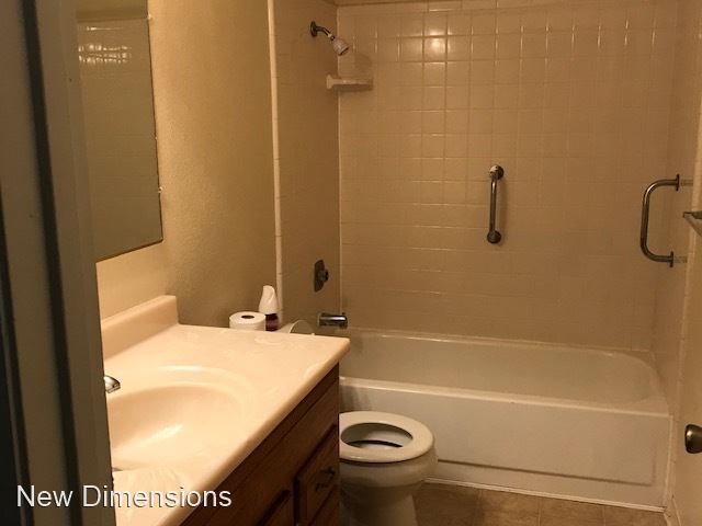 Building Photo - 2 br, 1 bath House - 1170 El Rancho Dr