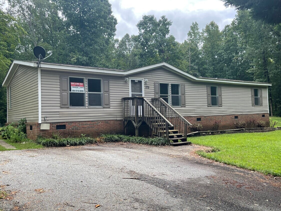 Primary Photo - 173 Zuber Way