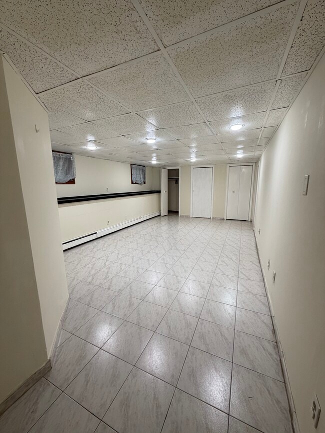 Building Photo - APTS in Everett, Malden, Chelsea & Boston