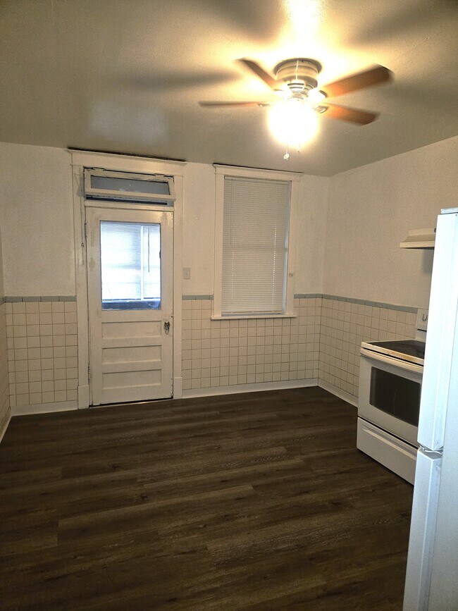 Building Photo - 4452 Bircher Blvd