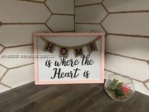 Building Photo - 842 SW 3rd St