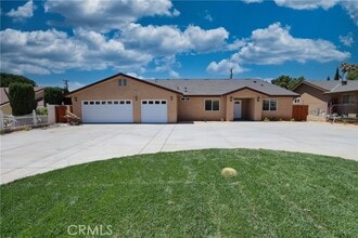 Building Photo - 5429 Camino Real