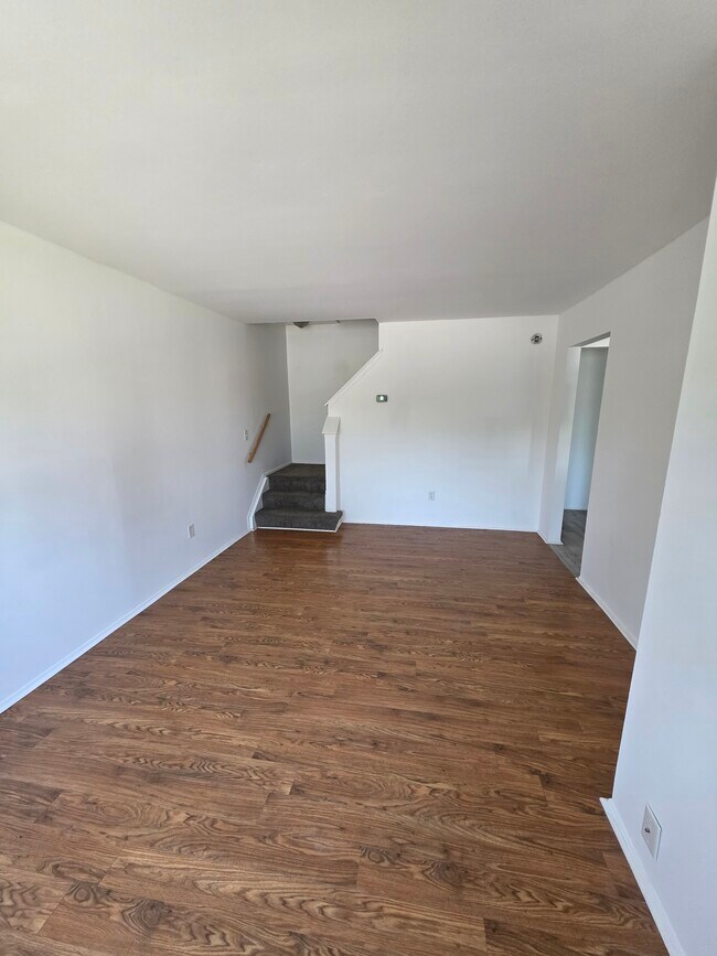 Foto del edificio - 24975 Mayfair St