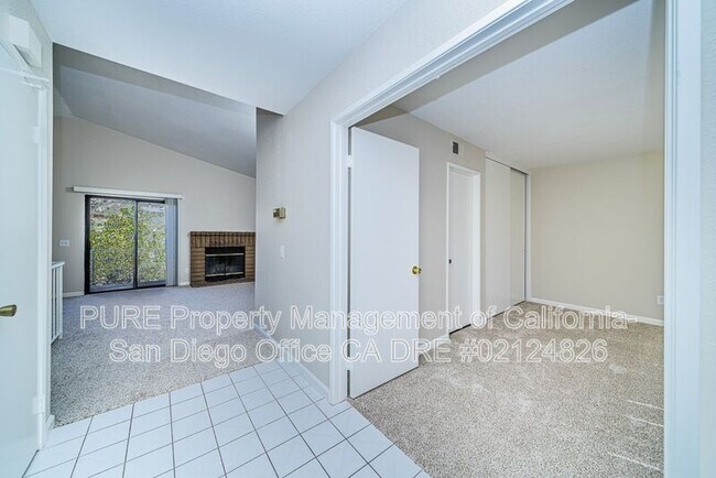 Building Photo - 2179 Firethorn Glen