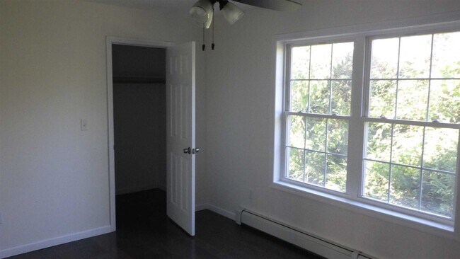 Building Photo - 80 W Dorsey Ln