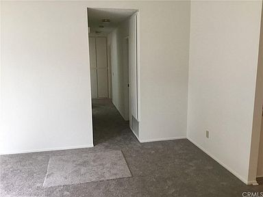 Foto del edificio - 1326 Hunter Dr