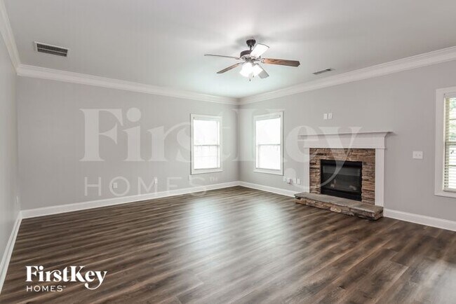 Building Photo - 2616 Holden Spring Dr