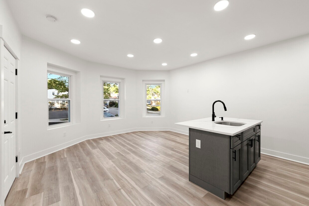 1302 4th St Unit 2, Fair Lawn, NJ 07410 1302 4th St Fair Lawn, NJ