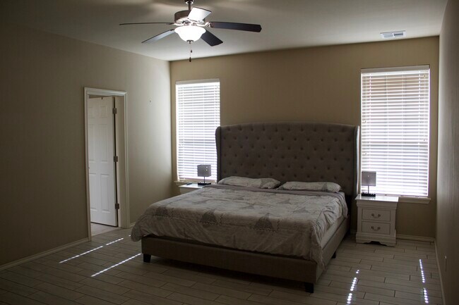 Foto del edificio - 11232 NW 105th St