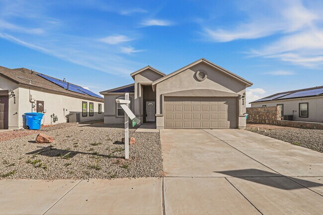 Building Photo - 924 Coyote Melon Dr