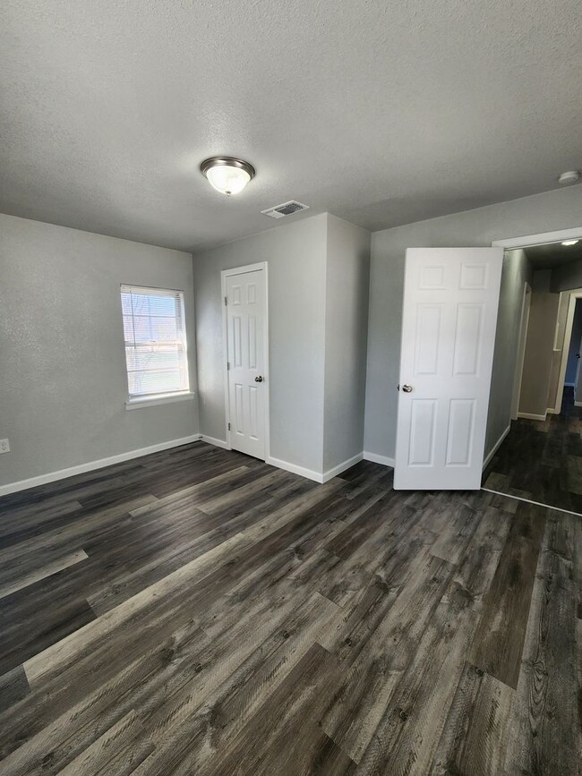 Building Photo - Charming Remodeled Home in Copperas Cove