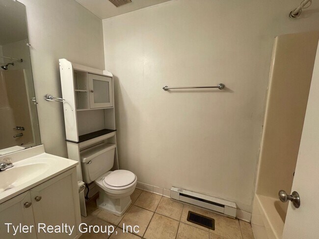 Foto del edificio - 3 br, 1.5 bath House - 4000 Brandywine Drive