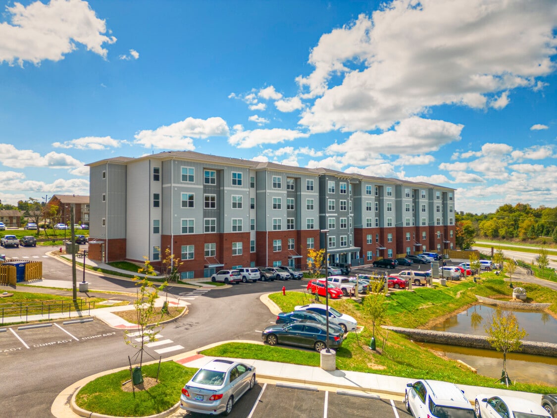 Fourteen35 Apartments - Fourteen35 Apartments