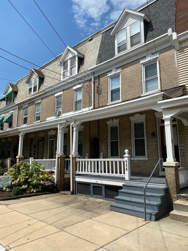 Foto principal - 114 Pearl St