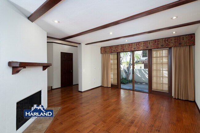 Foto del edificio - 8668 Villa La Jolla Dr