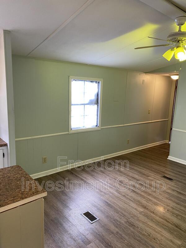 Building Photo - 1412 Colony Park Dr