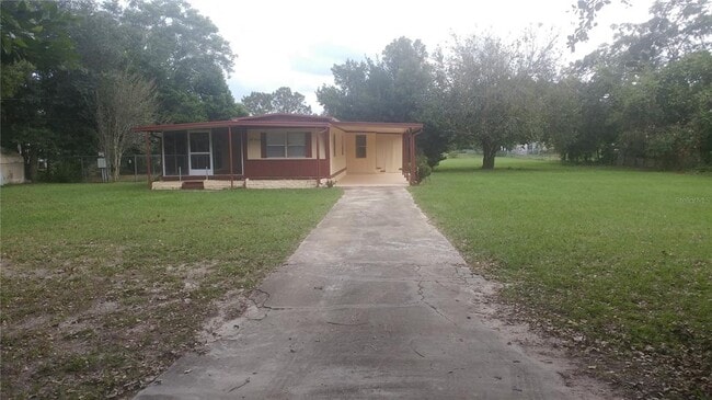 Building Photo - 37020 Estelle Dr