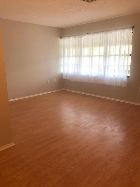 Foto del edificio - *Annual*   55+ Community - Nice 1 bedroom ...
