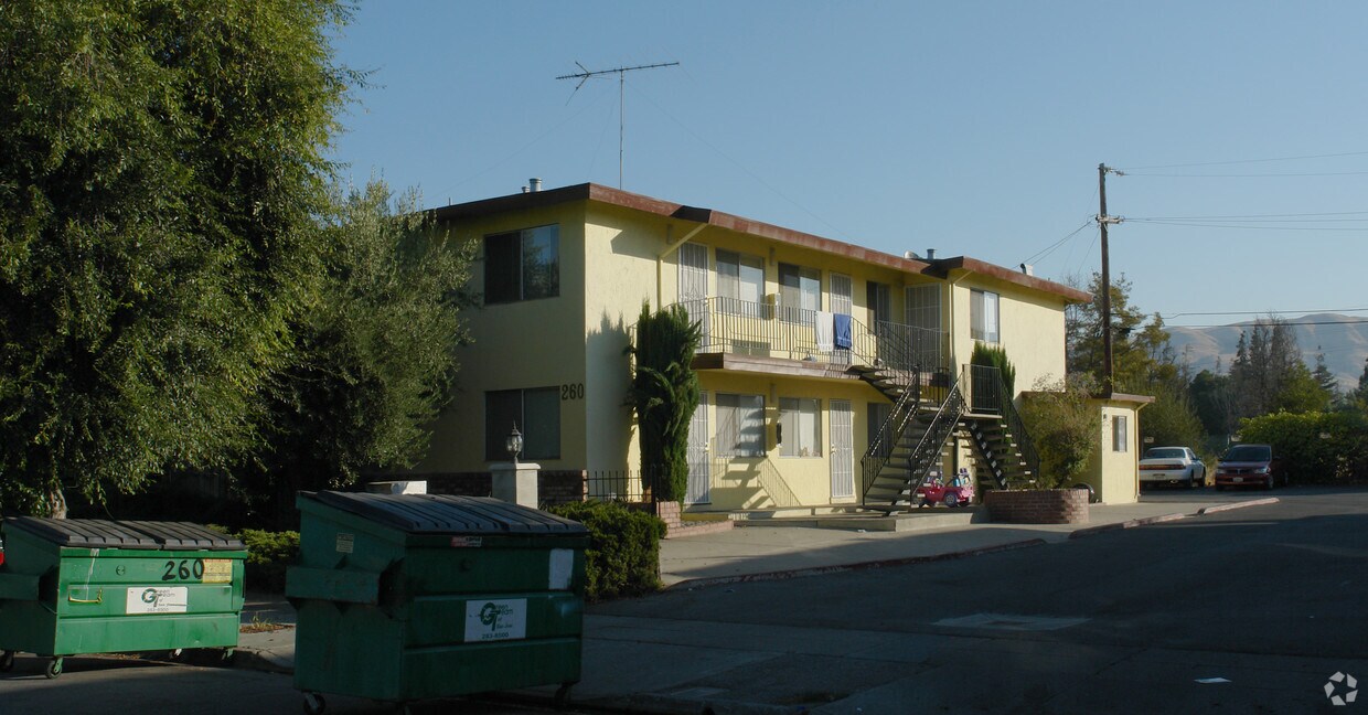 Primary Photo - 260 Pamela Ave
