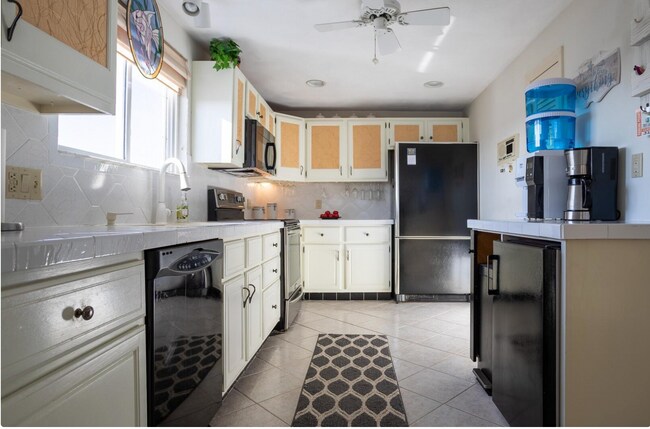 Foto del edificio - 68 Kings Hwy