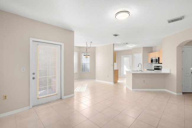 Foto del edificio - 112 SW Peacock Blvd