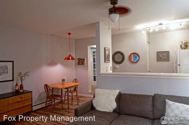 Building Photo - 1 br, 1 bath House - 7430 Singing Hills Co...