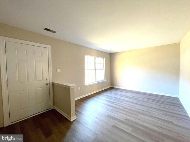 Building Photo - 3994 Northgate Pl