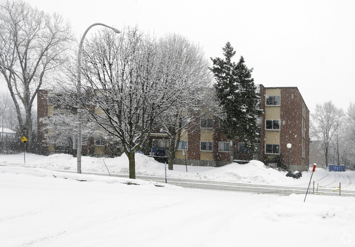 Building Photo - Village West 1 & 2