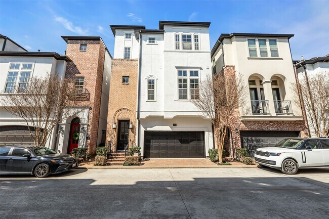 Building Photo - 2711 Arabelle Grove