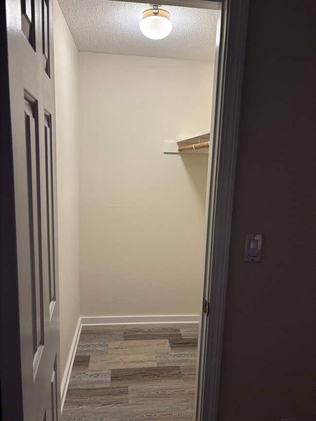 Photo - 42 S Cherry St Apartment