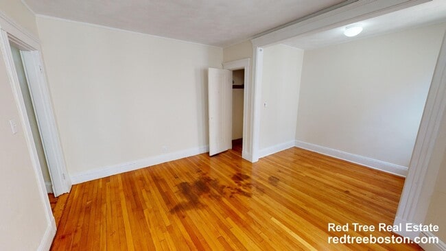 Building Photo - 1191 Boylston St