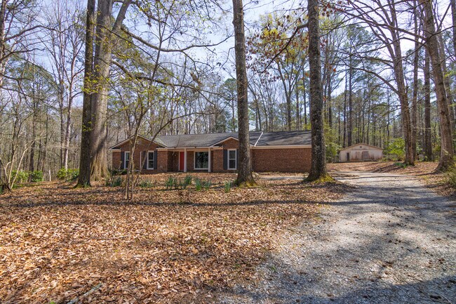 Foto del edificio - 1026 Denney Rd