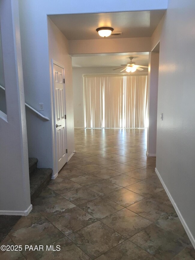 Building Photo - 7239 Barefoot Ln