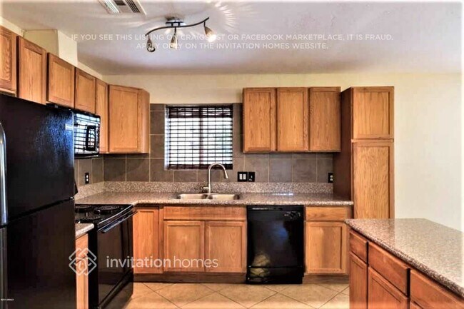 Foto del edificio - 3415 W Shaw Butte Dr