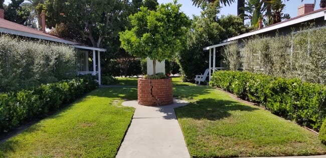Building Photo - 614 Marguerite Avenue