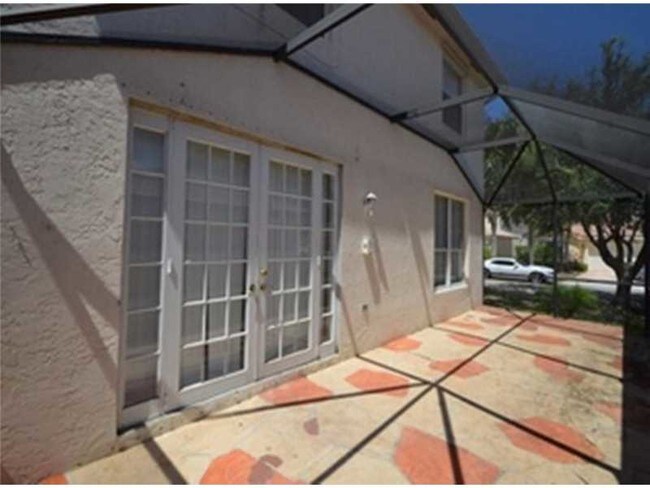 Foto del edificio - 18096 SW 30th Ct