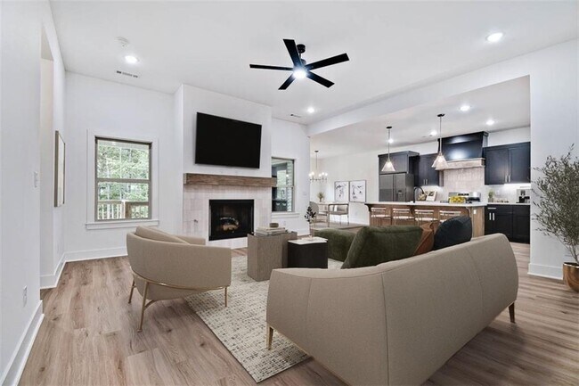 Building Photo - 1 Pagham Ln