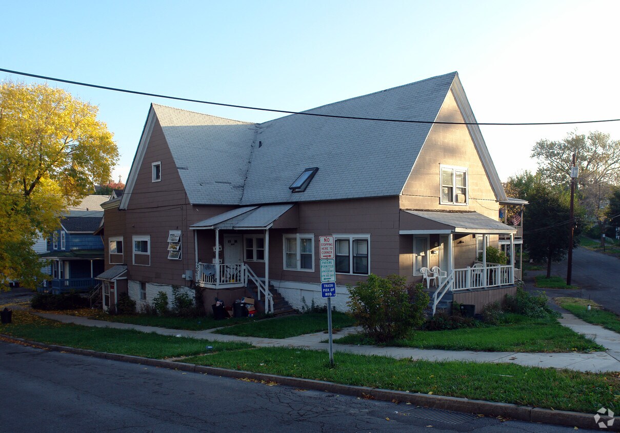 Primary Photo - 500 Highland Ave