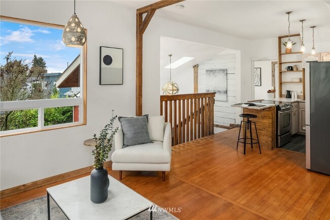 Building Photo - 8725 Evanston Ave N