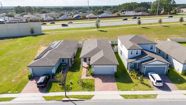 Foto del edificio - 4 Bedroom House in Tuscan Meadows, Davenport
