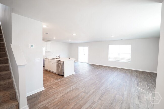 Foto del edificio - 112 Red Admiral Ln