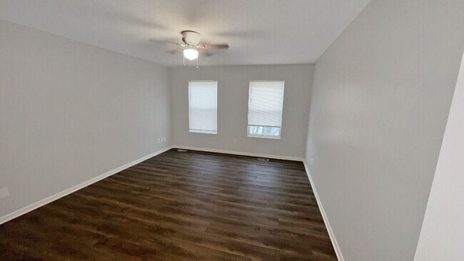 Foto del edificio - 5016 Brice Meadow Dr