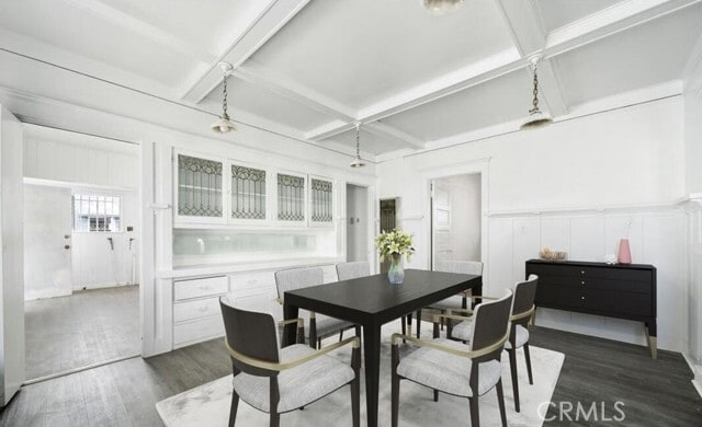 Foto del edificio - 454 W 59th Pl