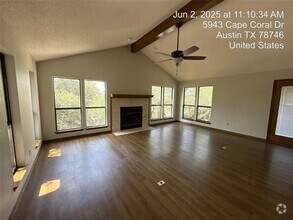 Building Photo - 5943 Cape Coral Dr