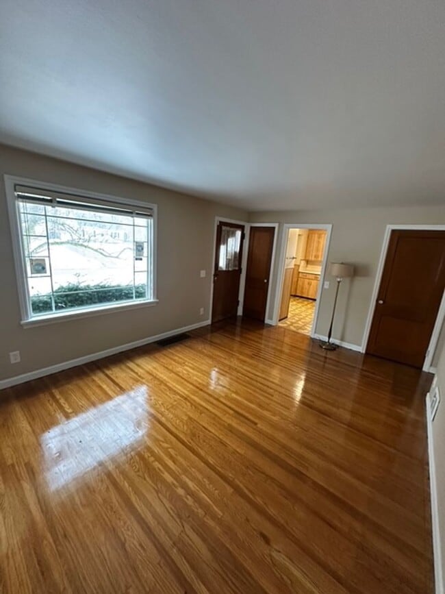 Building Photo - Charming 3-Bedroom Home in Greece CSD with Spacious Backyard