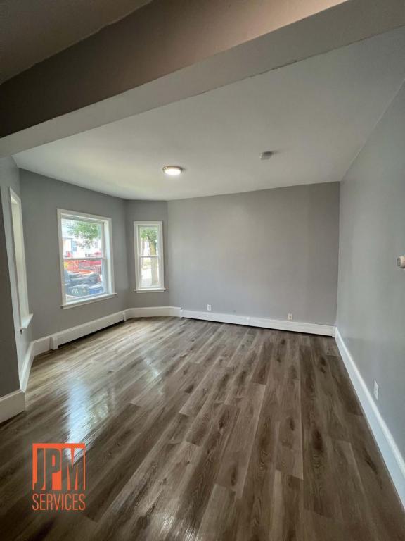 Foto principal - 62 Thornton St