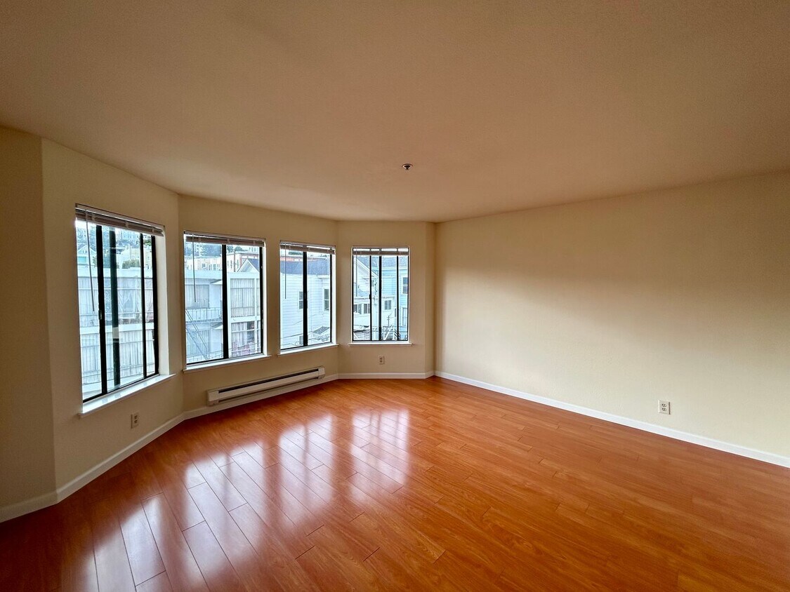 Photo - 3514 25th Street-309