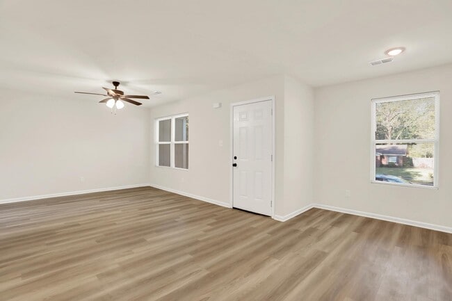 Photo - 3281 Madewell St (Memphis, TN) House