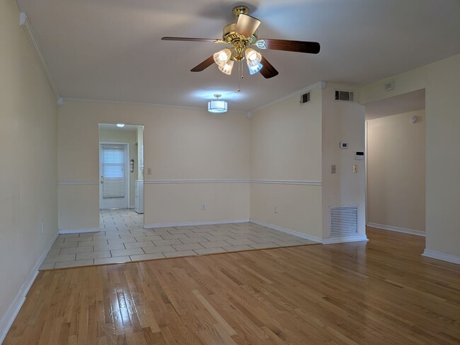 Building Photo - 3 Bedroom Condo in Hidden Ridge Condominiums